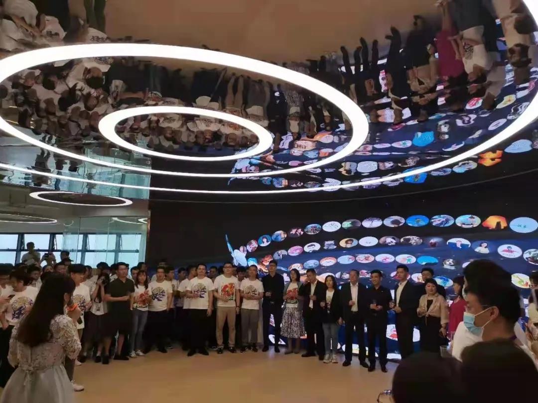 华世界|太阳集团tyc显示强势打造数字化商业时代